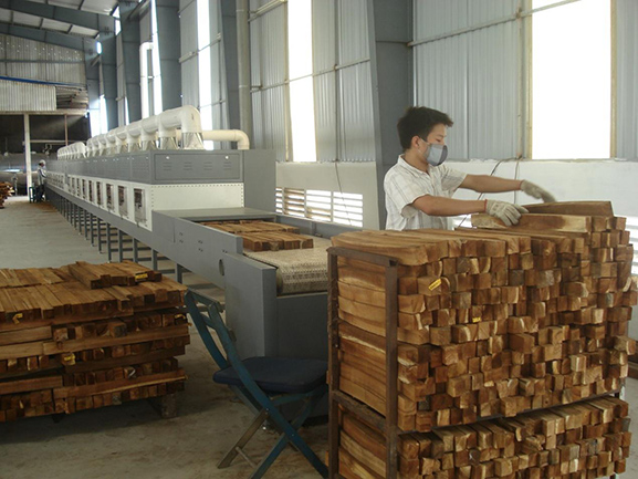 木材的干燥过程中质量的控制